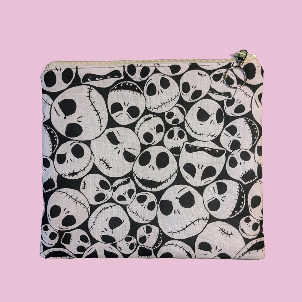 Large Hand Made Bag with Zipper - Picture 2 of 4